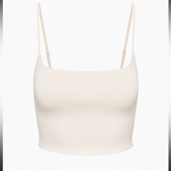 🤍aritzia “contour” cropped t shirt & tank top 🤍 - Picture 3 of 7